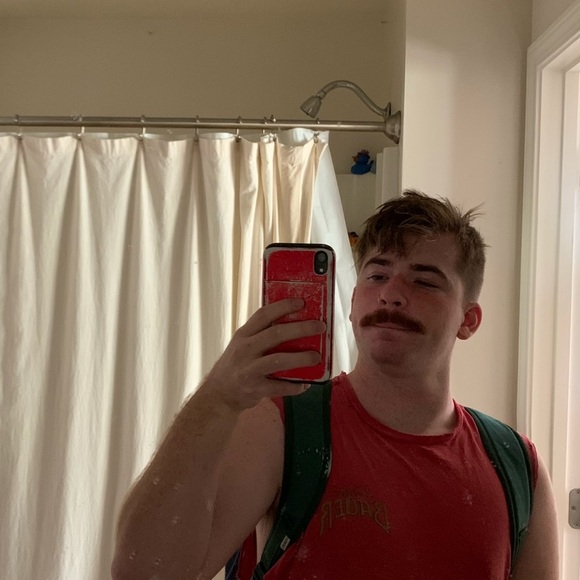 Meet your Posher, Kyle - Picture 2 of 2